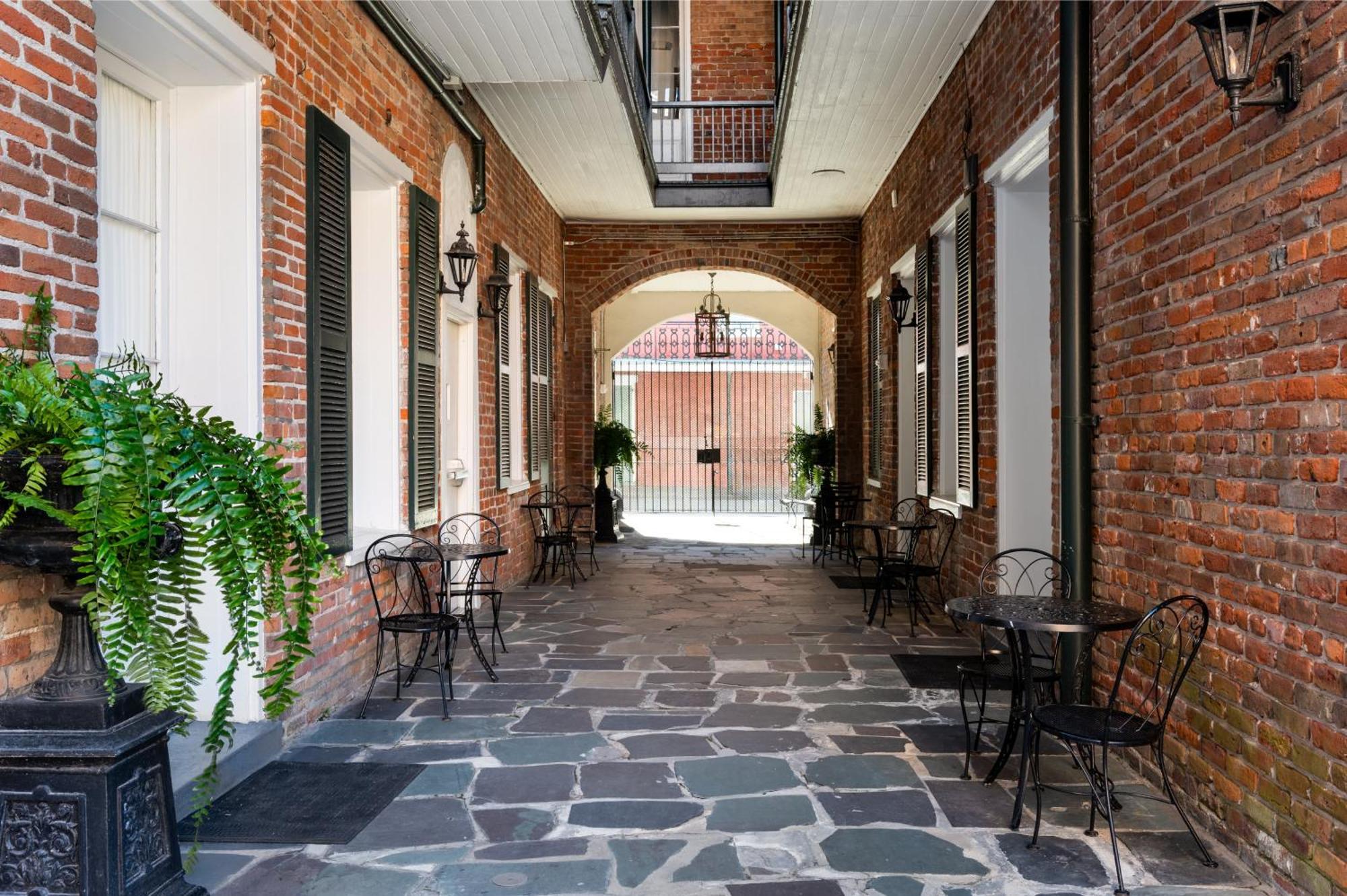 Chateau Hotel Nueva Orleans Exterior foto